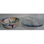 A modern Imari bowl 25cm wide, and a glazed glass bowl, 31cm wide.