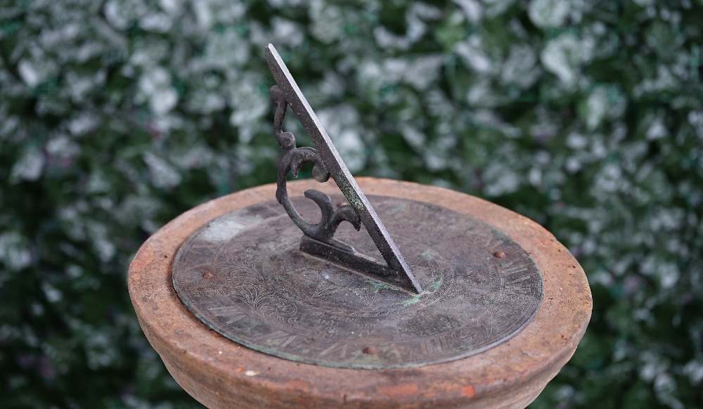 A terracotta sundial with wriggle work column on stepped base, 38cm diameter x 105cm high. - Image 2 of 8