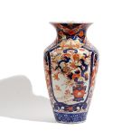 A tall Japanese Imari vase, Meiji period,