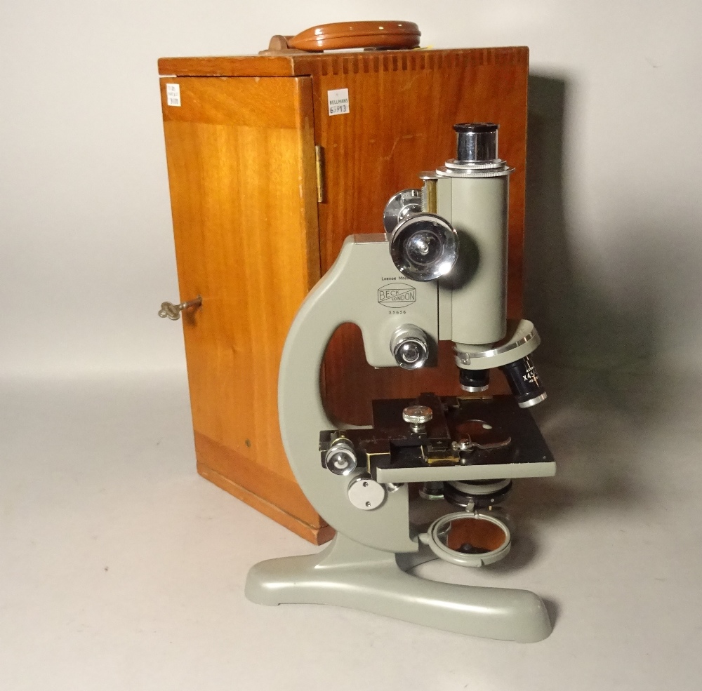 A Beck London Model 47 microscope, in the original fitted case. - Image 2 of 7