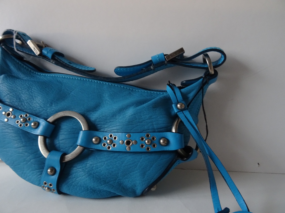 A Luella blue leather saddle bag, - Bild 5 aus 14