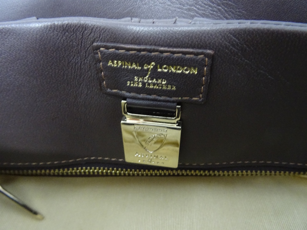 An Aspinal of London lady's soft brown leather softly pleated shoulder bag, - Image 9 of 11
