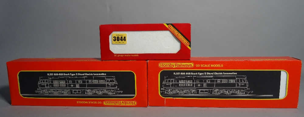 A Hornby OO gauge BR Class R.357 diesel electric locomotive, boxed, and an R.