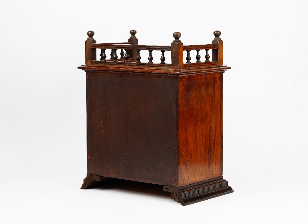 A 19th century walnut table top chest with a galleried top over four long graduated drawers, - Image 2 of 4