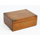 A Victorian figured walnut rectangular lift top box, 28cm wide x 15cm high,