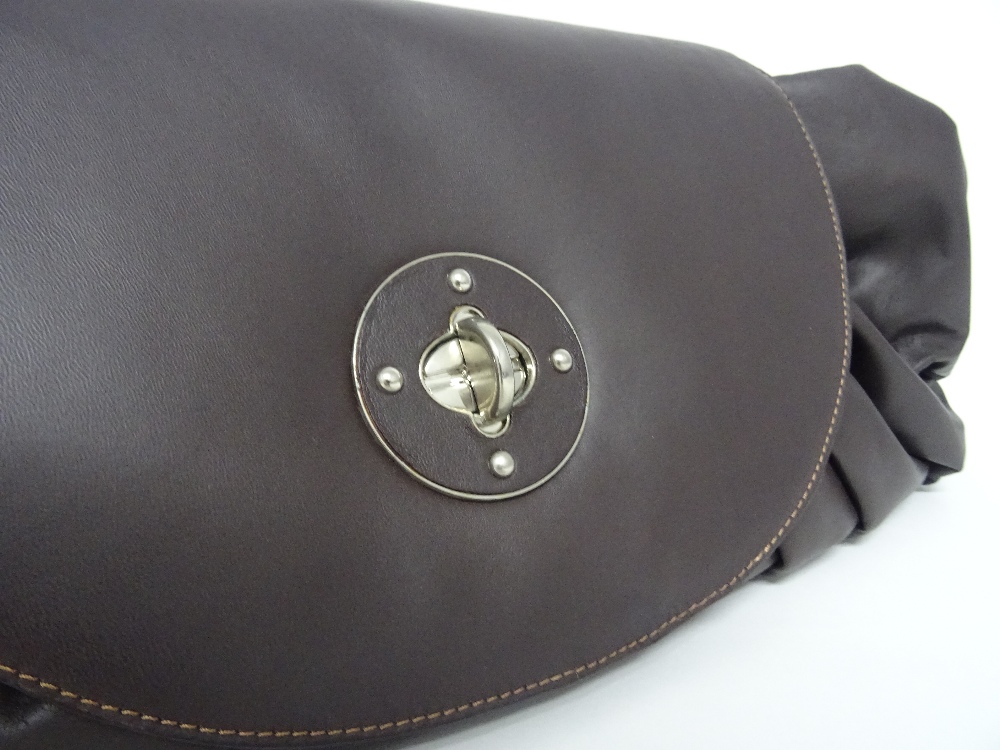 An Aspinal of London lady's soft brown leather softly pleated shoulder bag, - Image 8 of 11