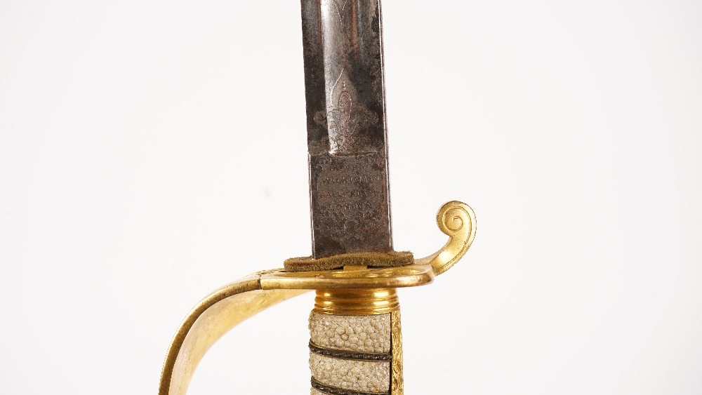 Three swords, comprising; a Victorian British Royal Naval officers sword, - Bild 20 aus 22