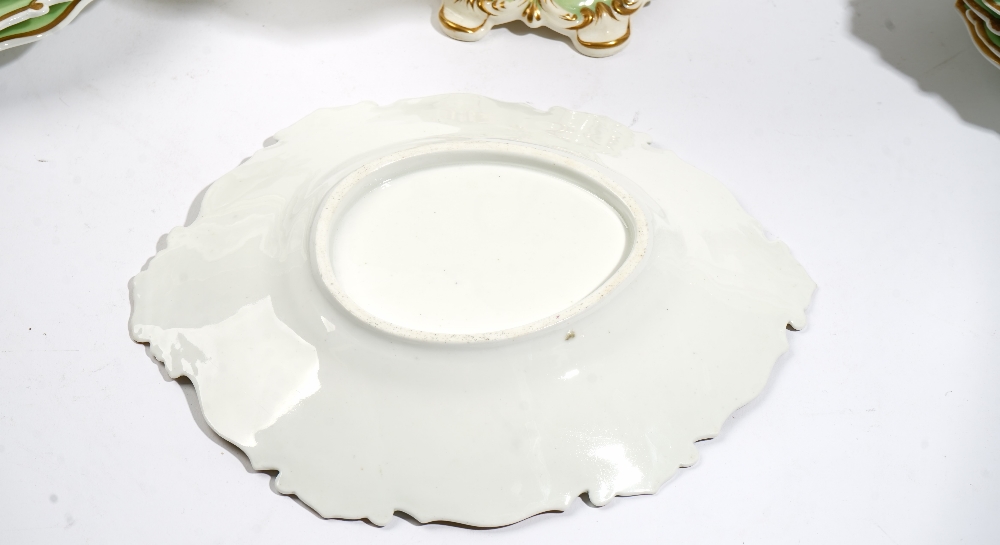 An English porcelain part dessert service, possibly Minton or Ridgway, circa 1840's, - Image 3 of 9