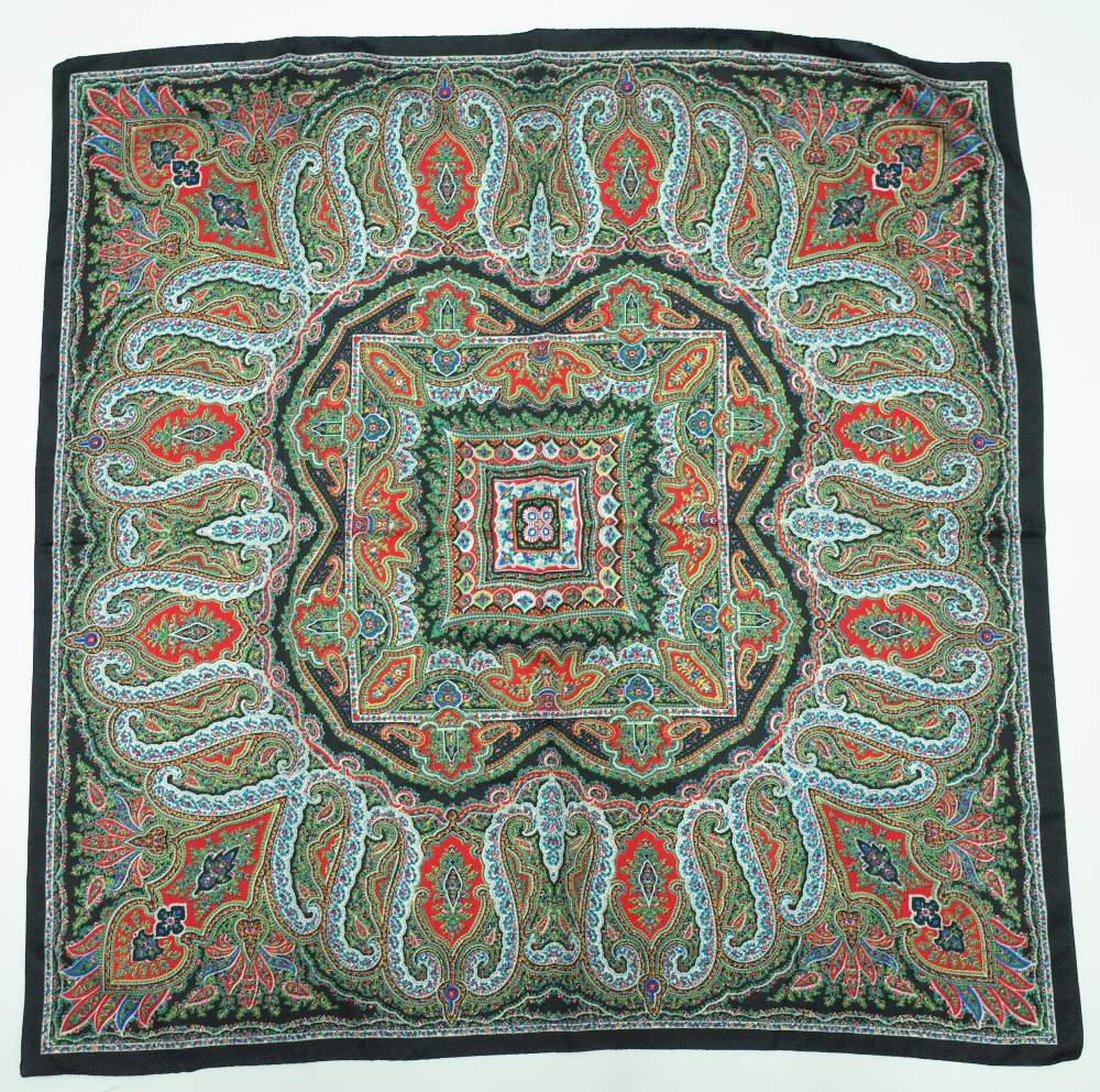 A large collection of twenty-five silk and wool scarves each printed with a paisley design, - Image 10 of 28