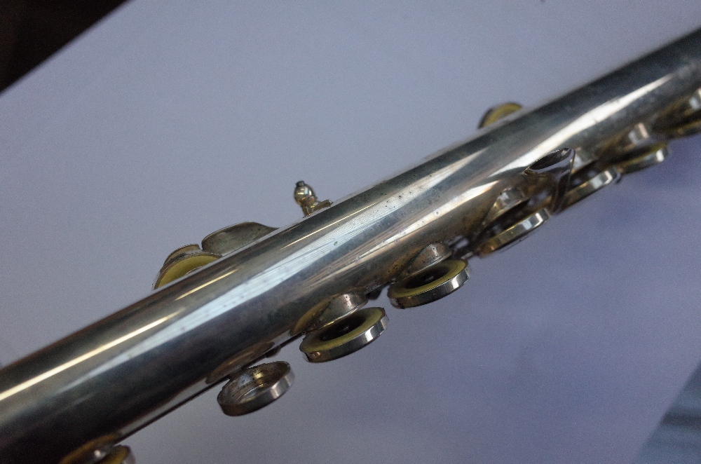 The Miyazawa Flute, Asaka Japan, the flute numbered 13325, MS-95SE, A:442, - Image 7 of 14
