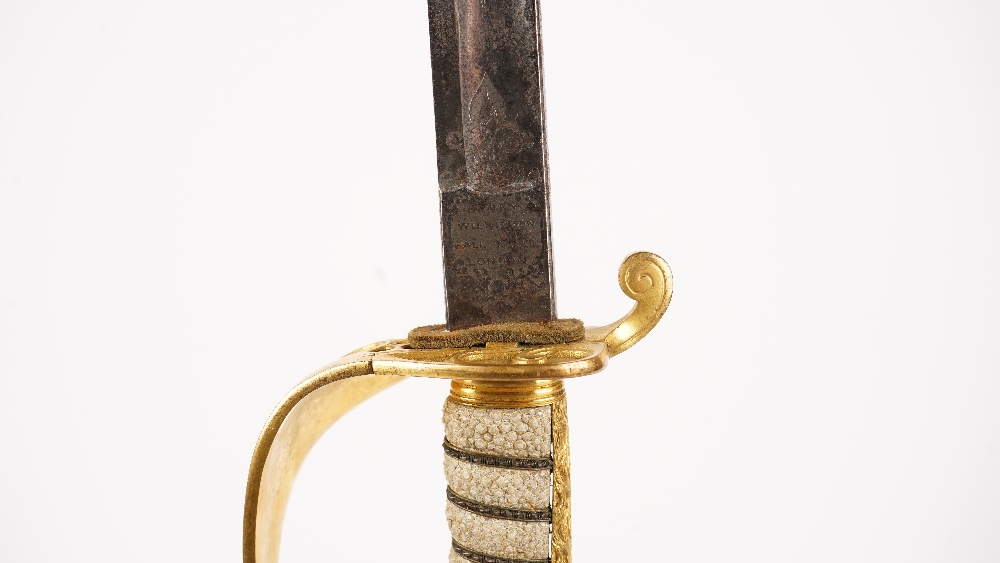 Three swords, comprising; a Victorian British Royal Naval officers sword, - Bild 19 aus 22