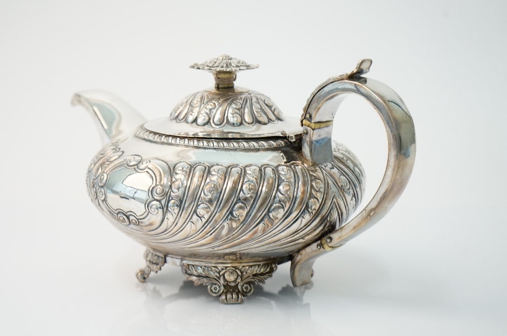 A George IV silver teapot, of compressed circular form, - Image 3 of 5