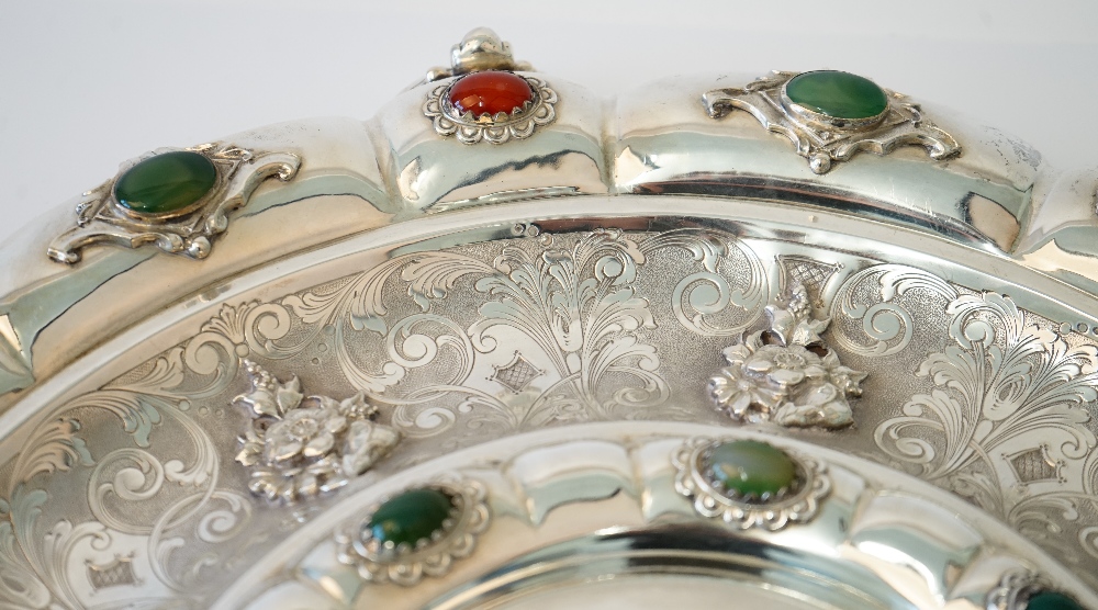 A Continental silver and cabochon varicoloured agate mounted table centrepiece stand, - Image 3 of 6