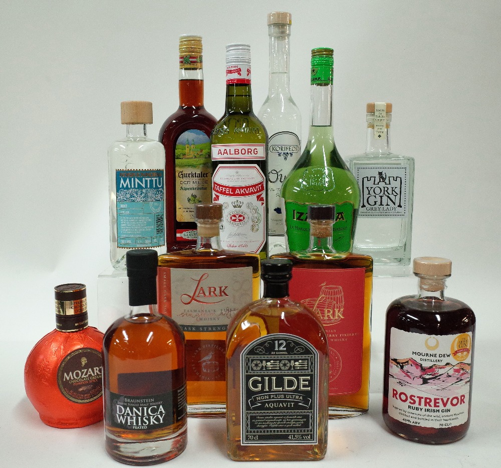 Box 53 - Mixed Spirits Ruby Irish Gin Minttu Liqueur Der Milde Liqueur Aalborg Akvavit