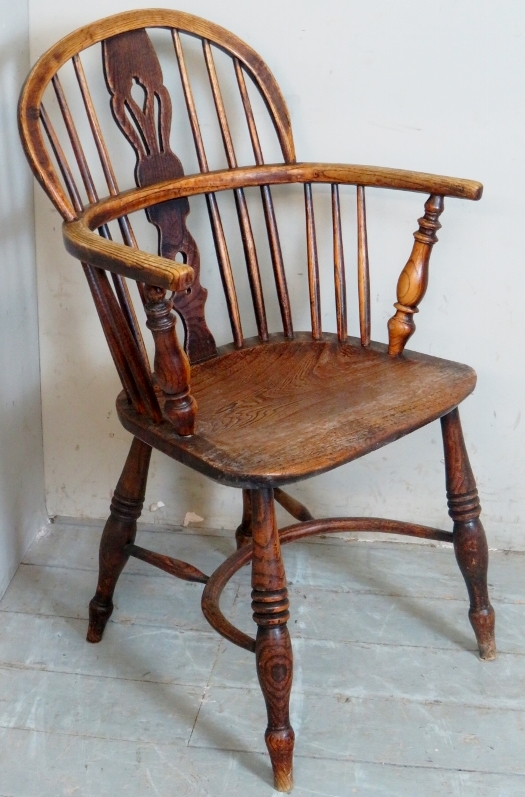 A pair of 19th Century oak framed country Windsor armchairs with turned upright supports and legs. - Image 2 of 2