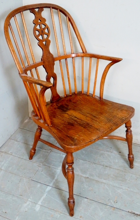 Two 19th Century country oak and elm wheel back armchairs with spindle upright supports over turned - Image 2 of 10
