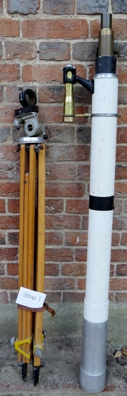 A large vintage 20th century telescope w