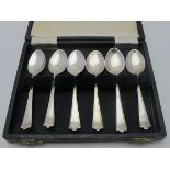 A set of six silver coffee spoons, Sheffield 1942, boxed, approx weight 47 grams/1.