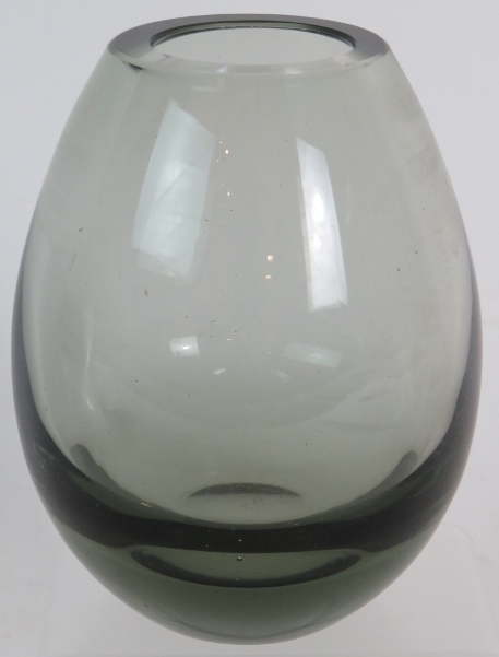 A smoked grey Holmegaard glass vase, signed + numbered 15387, - Image 5 of 6