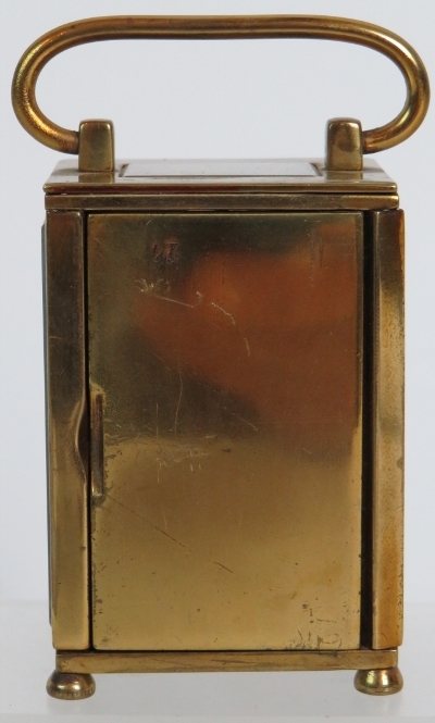 A miniature French brass carriage clock - Image 3 of 6