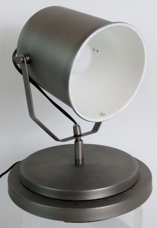 A modern brushed steel effect floor lamp - Image 2 of 4