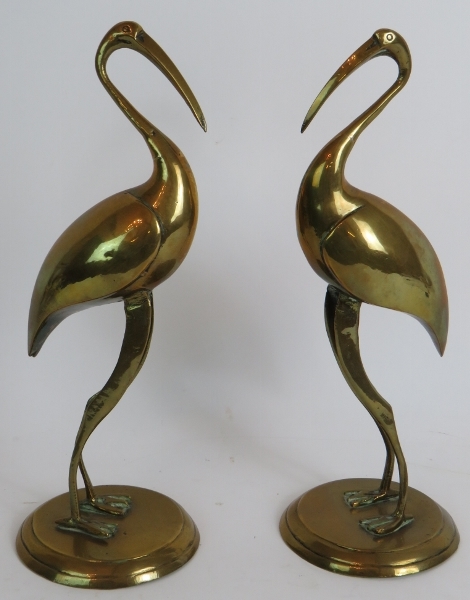 A pair of Early 20th Century hollow brass Ibis figurines, 30cm tall. Condition report: Tarnished. - Image 2 of 4