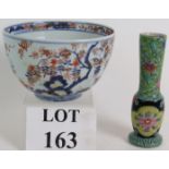 A Chinese porcelain bowl decorated in Imari style and an enamelled porcelain Chinese bud vase, 16.