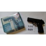 CO2 pistol Beretta Storm, cal.177, 2x8 round capacity. Condition report: As new. No license reg.
