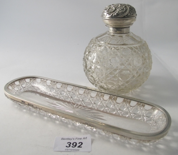 A large hobnail cut scent bottle with hinged silver top and inner stopper, Birmingham 1905,