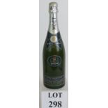 A bottle of Moet et Chandon 1977 Silver Jubilee cuvee Champagne. 75cl.