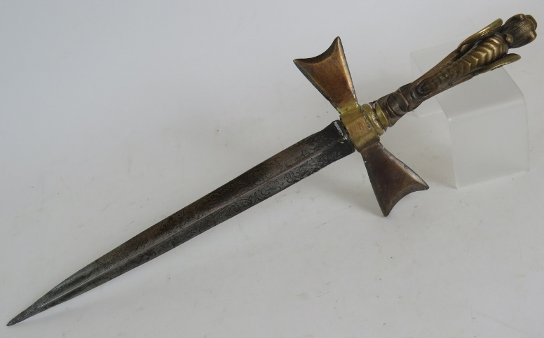 A bronze dragon handled Medieval style dagger with a highly ornate antique blade. - Bild 4 aus 7