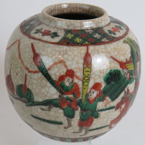 Three pieces of Late 19th Century Chinese export crackle ware in the Ming style. - Image 7 of 11