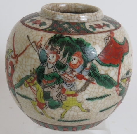 Three pieces of Late 19th Century Chinese export crackle ware in the Ming style. - Image 6 of 11