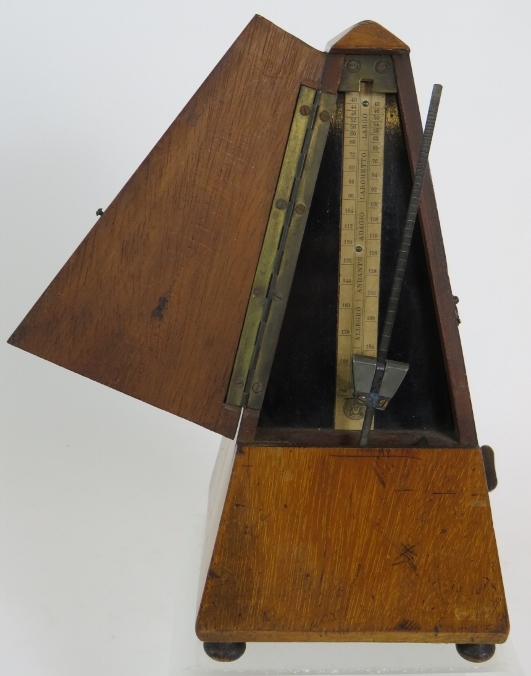 An Early Maëlzel Metronome in a walnut c - Image 4 of 6