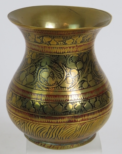 A large Eastern brass planter decorated - Image 4 of 4