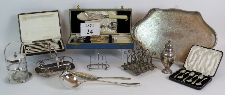 A selection of good quality silver plate