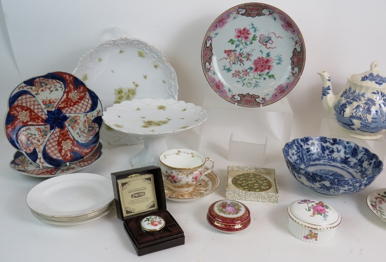 A collection of antique and vintage cera - Image 2 of 3