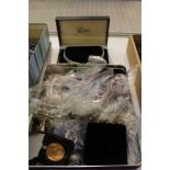 A BOX CONTAINING A SELECTION OF COSTUME JEWELLERY, COINAGE and associated items