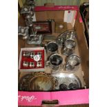 A BOX CONTAINING PREDOMINANTLY DOMESTIC METALWARES VARIOUS, and other collectable items