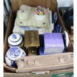 A BOX CONTAINING A SELECTION OF BLUE & WHITE TRANSFER DECORATED POTTERY, an "H.Samuel" branded