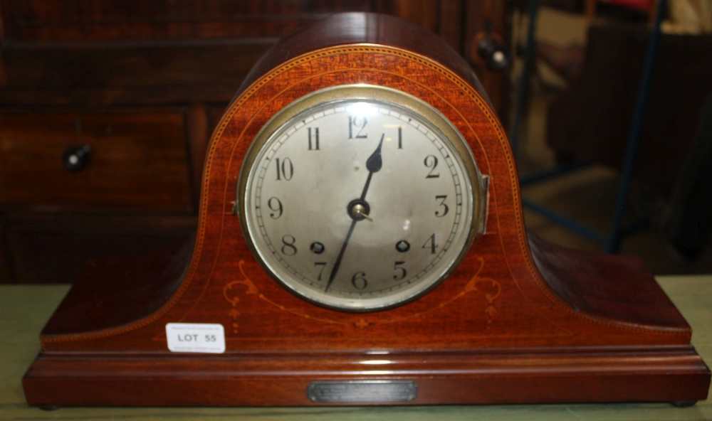 AN EARLY 20TH CENTURY INLAID MAHOGANY NAPOLEON'S HAT DESIGN MANTEL CLOCK