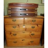 A PINE CHEST OF FIVE DRAWERS having two inline and three graduating full width drawers