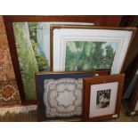A SELECTION OF DECORATIVE PICTURES & PRINTS VARIOUS
