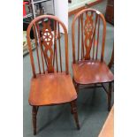 FOUR REPRODUCTION WHEEL BACK SOLID SEATED DINING CHAIRS, Old Charm
