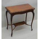 AN EARLY 20TH CENTURY MAHOGANY FINISHED FOLDOVER CARD TABLE, with gilt edged baize, supported on