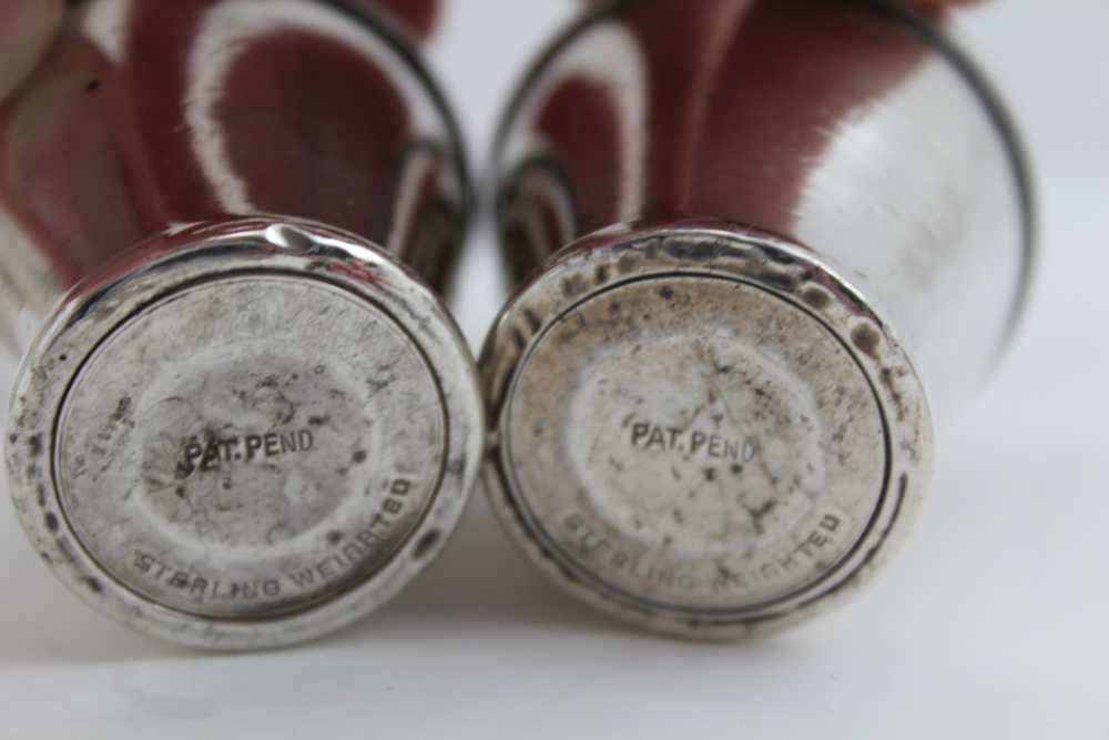 A COLLECTION OF SILVER CONDIMENTS comprising; a pair of oval sterling salts with blue glass - Image 5 of 6