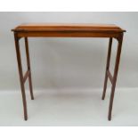 A LATE 19TH / EARLY 20TH CENTURY MAHOGANY TRAVELLING LECTURE STAND, having rectangular ratcheted