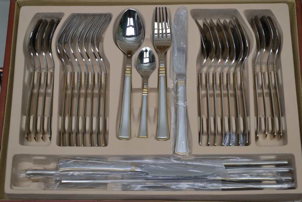 WALTMAND AND SOHN A CANTEEN OF CUTLERY FOR EIGHT PLACE SETTINGS, includes ladle etc in a polished - Image 2 of 5