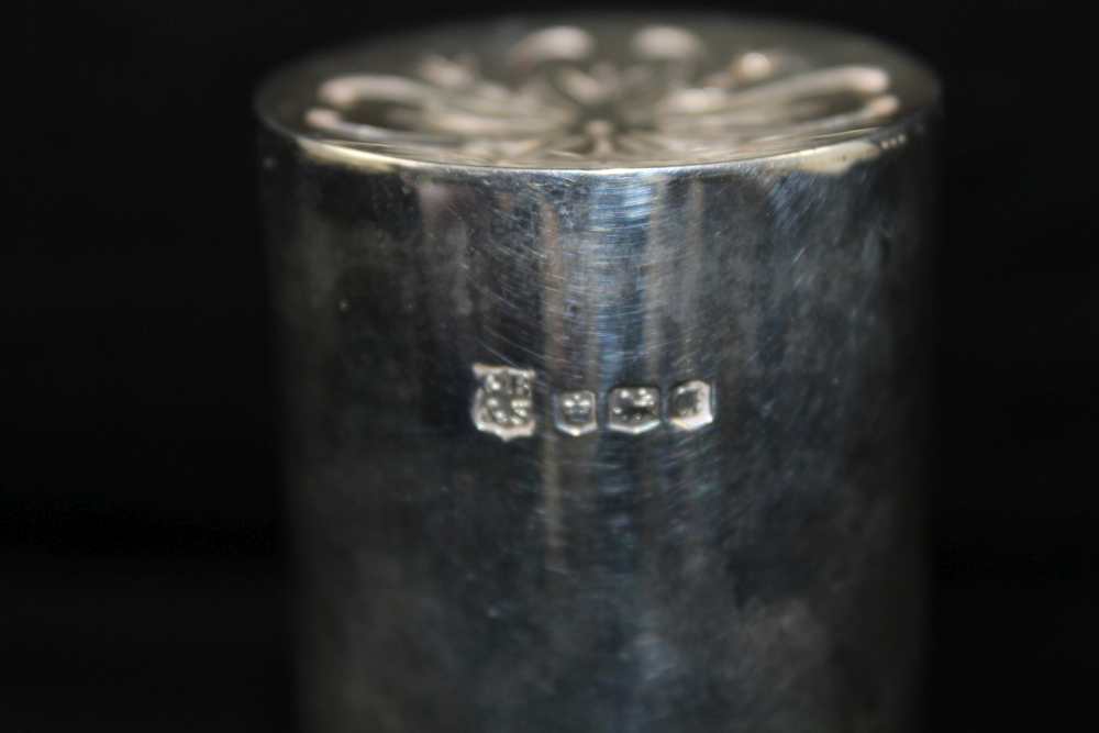 COOPER BROTHERS & SONS LTD A SILVER CASTER IN THE FORM OF A SHOTGUN CARTRIDGE, Sheffield 1973, - Image 3 of 3