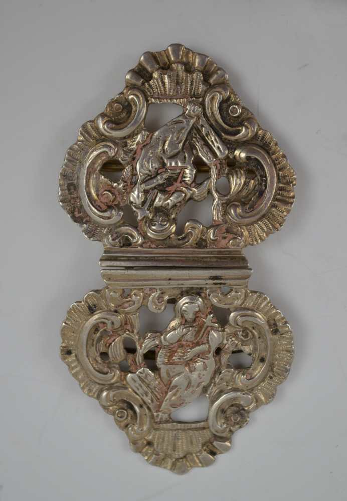 A VICTORIAN SILVER DISH, Chester 1899, 10cm x 8cm a VICTORIAN BUCKLE, Birmingham 1890 together - Image 3 of 5